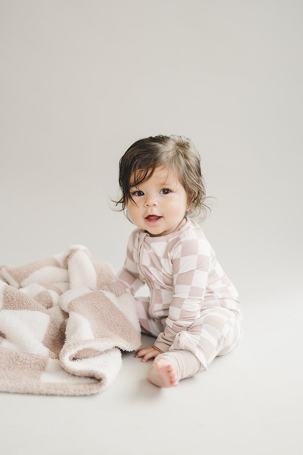 Checkered Plush Blanket | Latte