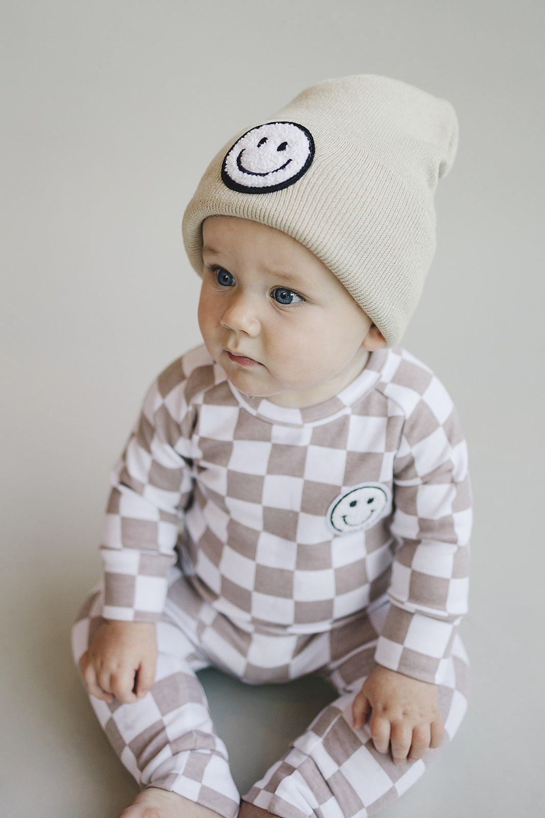 Checkered Smiley Lounge Set | Latte