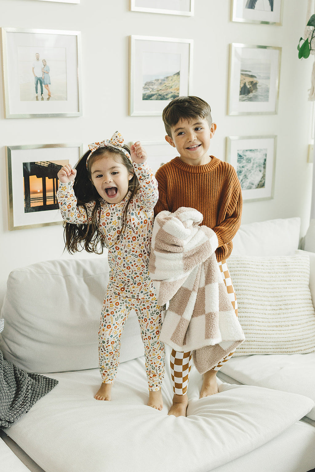 Checkered Plush Blanket | Latte