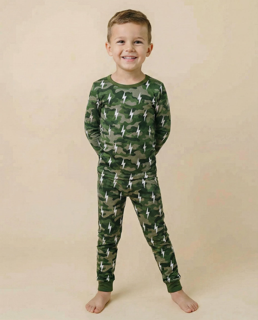 Bamboo Two Piece Set | Green Camo Bolts